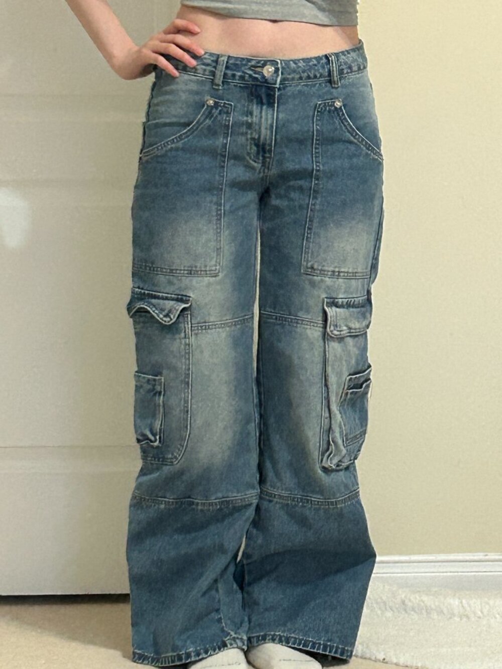 Edikted Westie Washed Low Rise Baggy Cargo Jeans